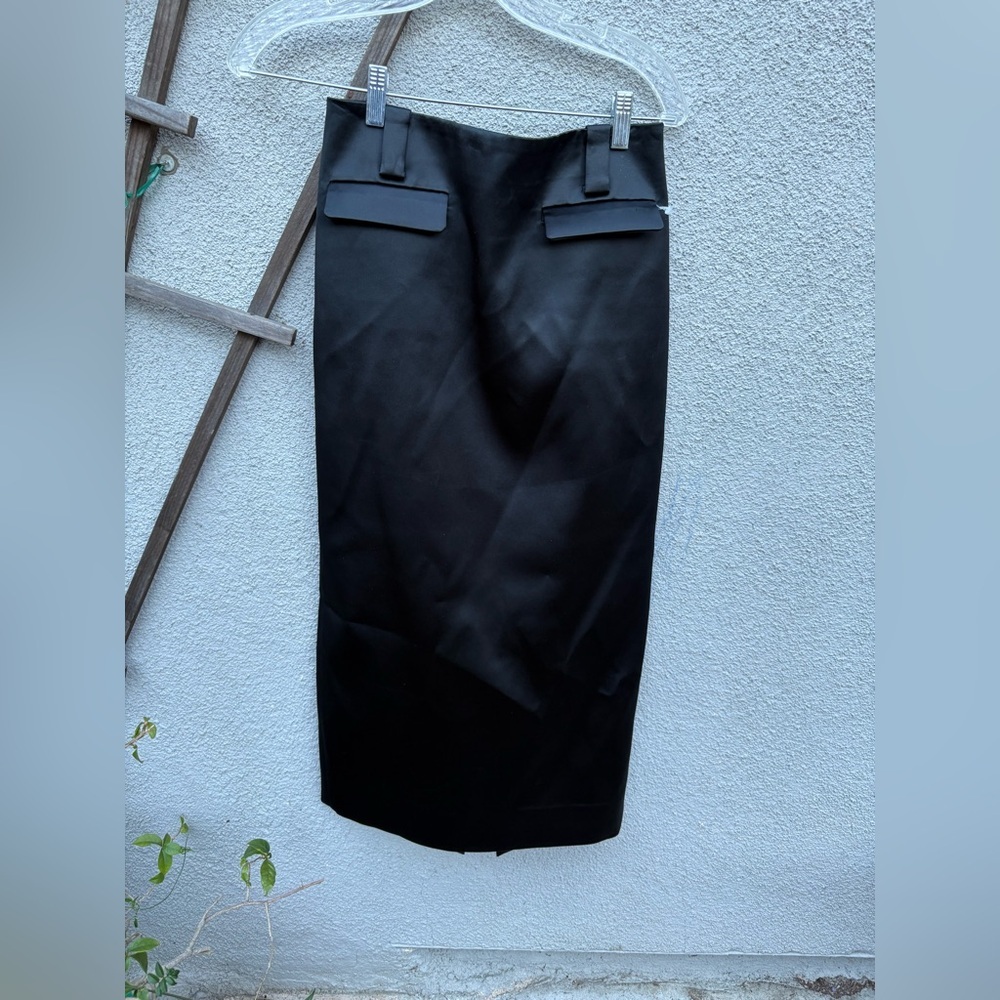 Helsa Heavy Satin Column Skirt in Black - Picture 4 of 7